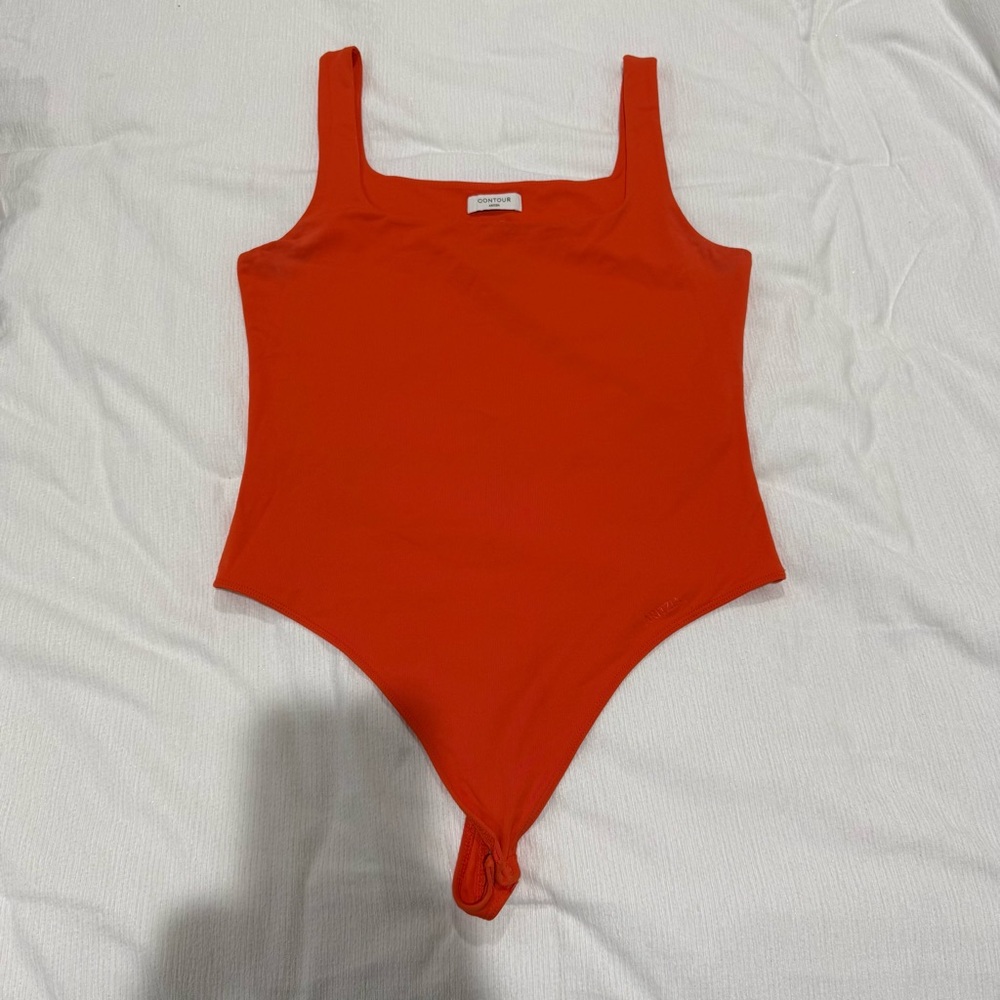 Aritzia Square Neck Bodysuit